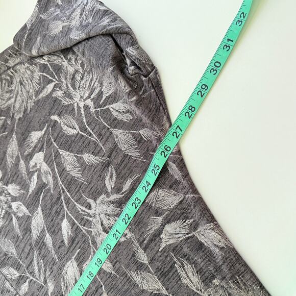 White House Black Market Floral Jetsetter Tunic Top Size M Dolman Sleeve Vacay - Picture 9 of 10